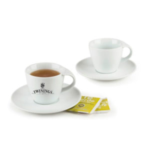 JUEGO DE TAZAS (2) Y PLATOS